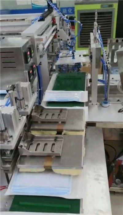 口罩包裝機品牌精選與振超設(shè)備廠家定做優(yōu)勢解析